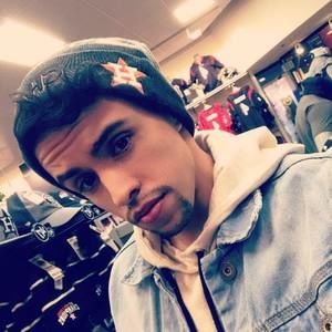 Meet your Posher, Juan felipe